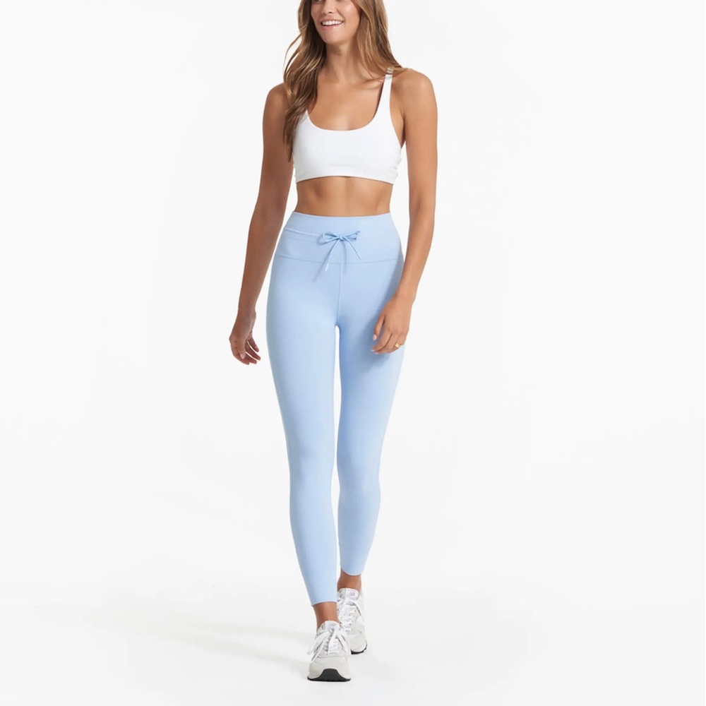 vuori daily legging in oxford